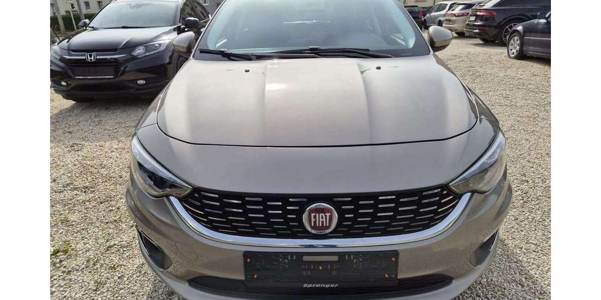 Fiat Tipo 141.360 km 8.400 &euro; Zwickau 08058