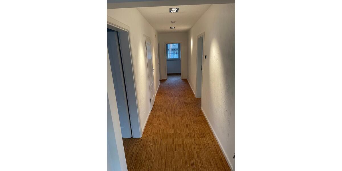 attraktive 3-Raum Wohnung ab sofort, 95m² zimmer