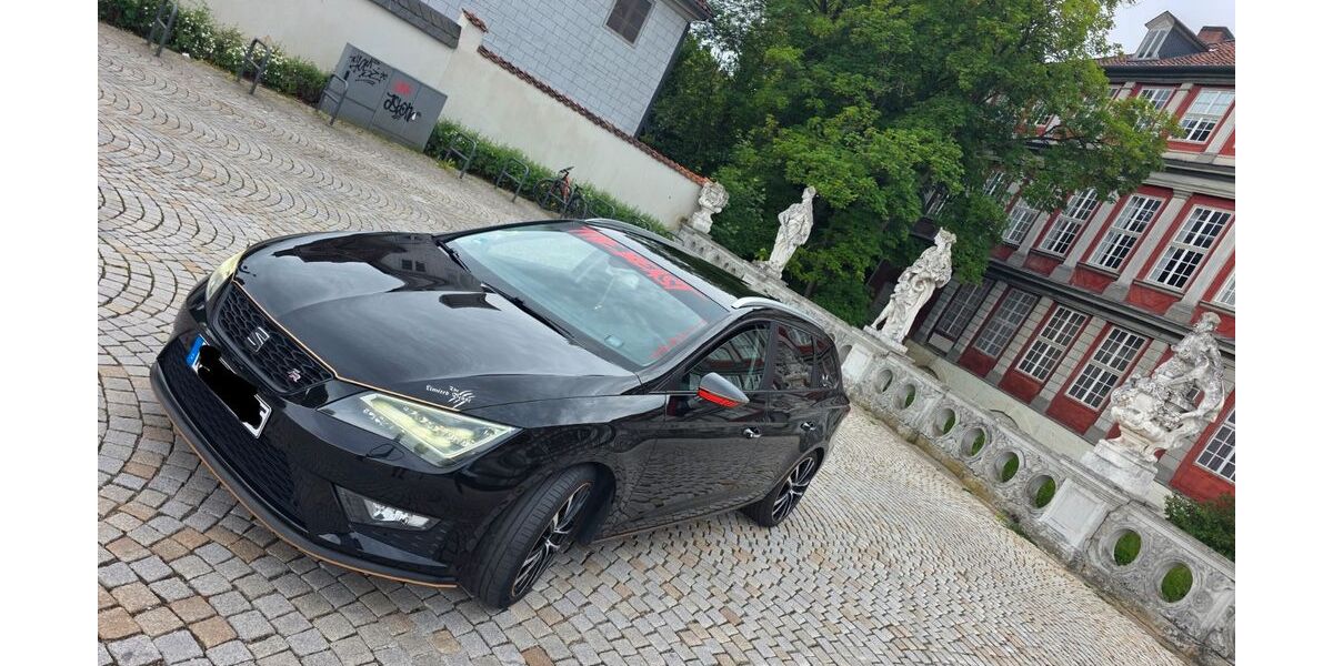 Seat Leon 262.800 km 11.499 &euro; Thiede 38239