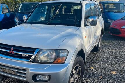 Mitsubishi Pajero 163.380 km 6.990 &euro; weinstadt 71384