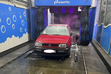 VW Golf 120.000 km 900 &euro; Dormitz 91077