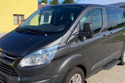 Ford Tourneo Custom 319.300 km 11.990 € Gebenbach 92274