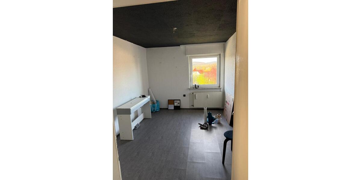 Etagenwohnung Hösbach - 4 Zimmer, 84 m&sup2;, 882&euro; | Angebot:26164358