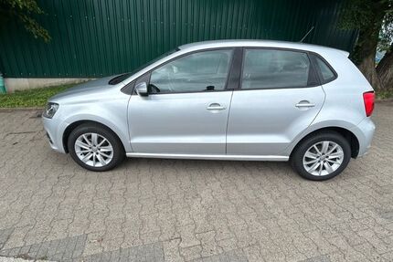 VW Polo 81.500 km 7.900 &euro; Dortmund 44357