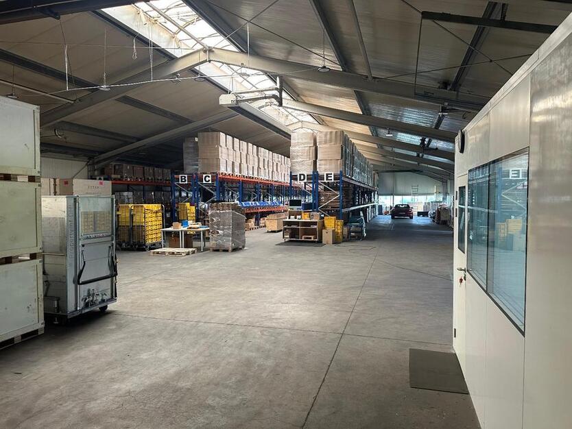 Lagerhalle mit Büro in Dülmen zu mieten – Top Gewerbefläche