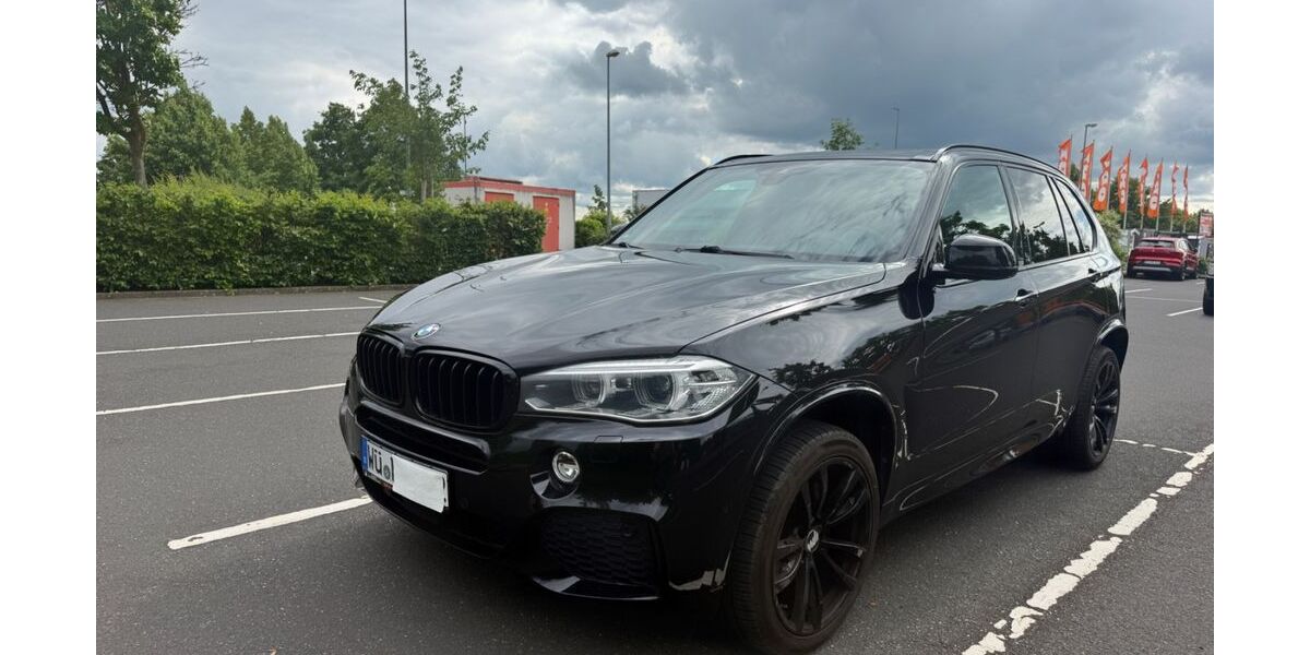 BMW X5 131.000 km 28.999 &euro; Würzburg 97084
