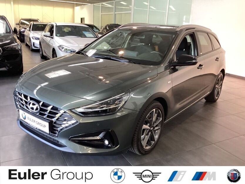 i30