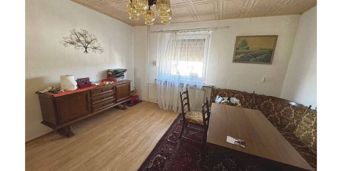 Doppelhaushälfte Niestetal Heiligenrode - 7 Zimmer, 156 m&sup2;, 210.000&euro; | Angebot:20364822