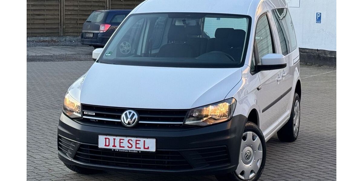 VW Caddy 271.380 km 8.400 &euro; ROSTOCK 18146