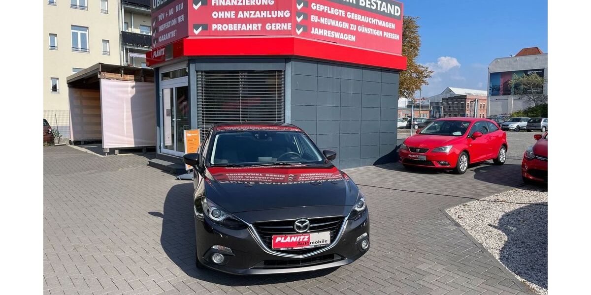 Mazda 3 104.971 km 11.999 &euro; Leipzig 04229