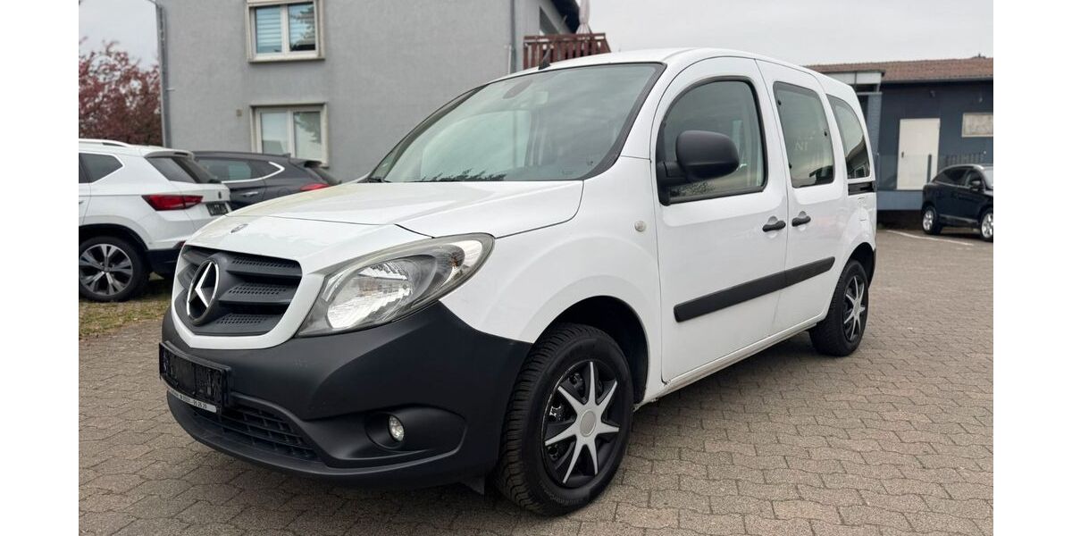 Mercedes-Benz Citan 255.600 km 5.200 &euro; Northeim 37154