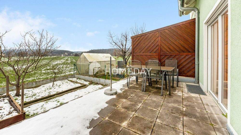 Attraktive Doppelhaushälfte in Teublitz: Sauna, Einbauküche, große Terrasse & Doppelgarage 6 zimmer