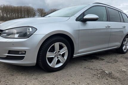 VW Golf 353.000 km 8.900 &euro; Eggenstein-Leopoldshafen 76344