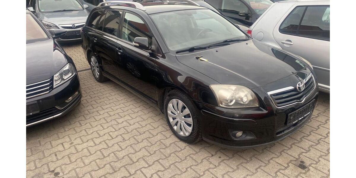 Toyota Avensis 223.000 km 1.790 &euro; Fürth 90763