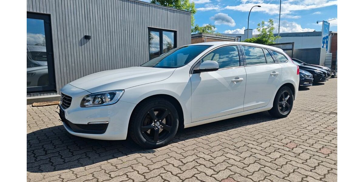 Volvo V60 106.400 km 10.985 &euro; Pinneberg 25421