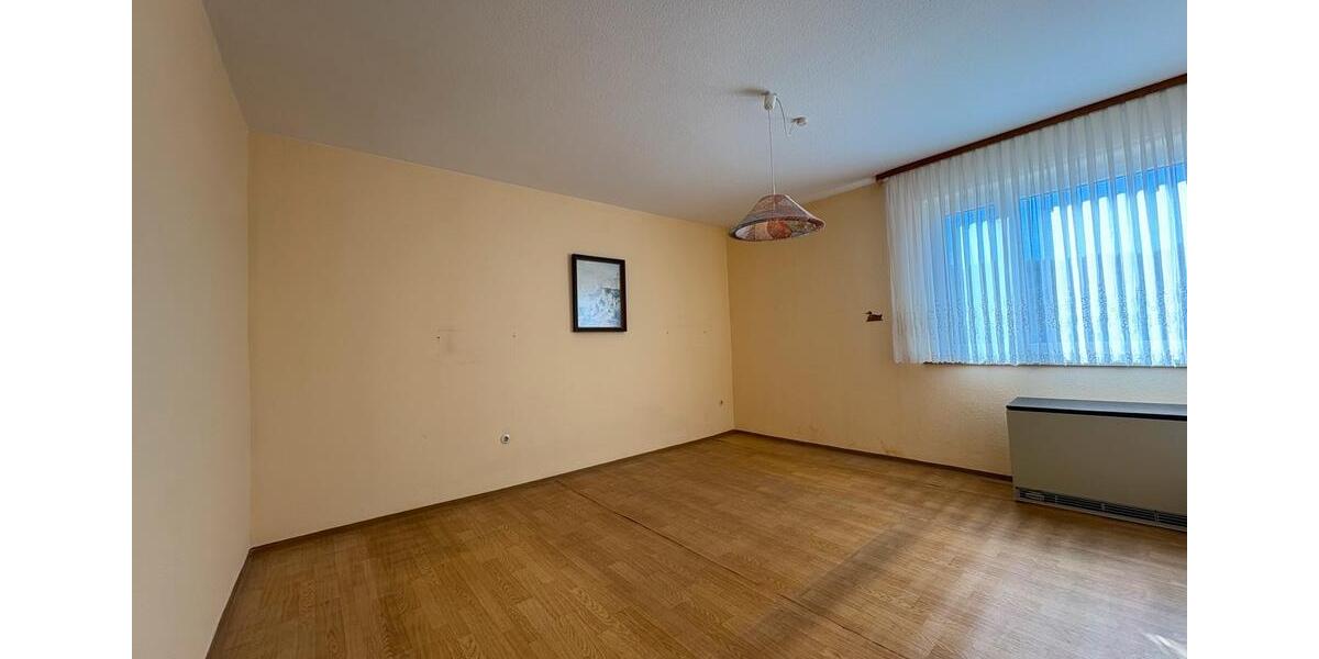 Einfamilienhaus Alheim - 6 Zimmer, 132 m&sup2;, 196.000&euro; | Angebot:26764205