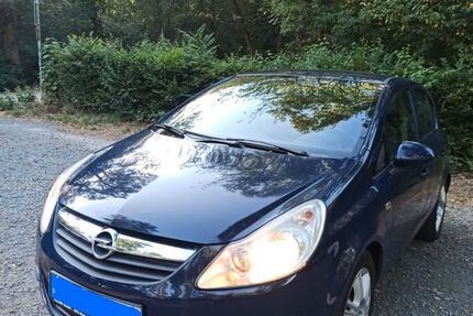 Opel Corsa 138.674 km 2.992 &euro; Frankfurt 60388