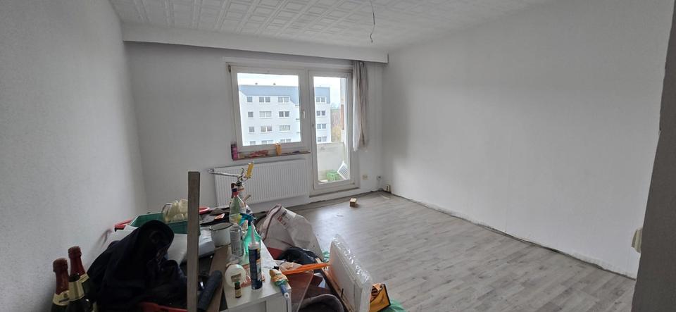 Etagenwohnung Mülsen - 4 Zimmer, 70 m&sup2;, 350&euro; | Angebot:26313670