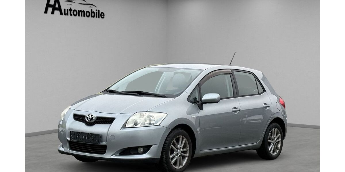 Toyota Auris 175.000 km 4.490 &euro; Schmitten im Taunus 61389