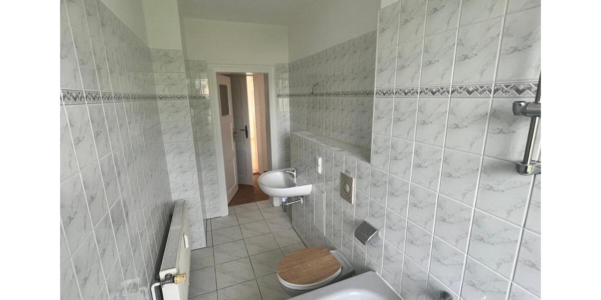 Etagenwohnung Görlitz - 3 Zimmer, 70 m&sup2;, 425&euro; | Angebot:26149049