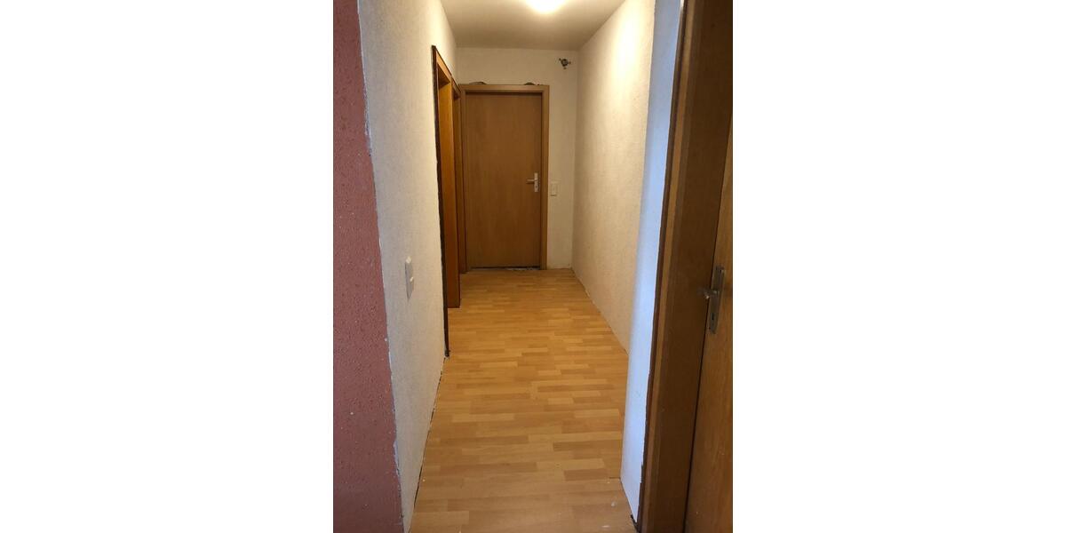 Erdgeschoßwohnung Ottweiler - 3 Zimmer, 90 m&sup2;, 650&euro; | Angebot:26068259