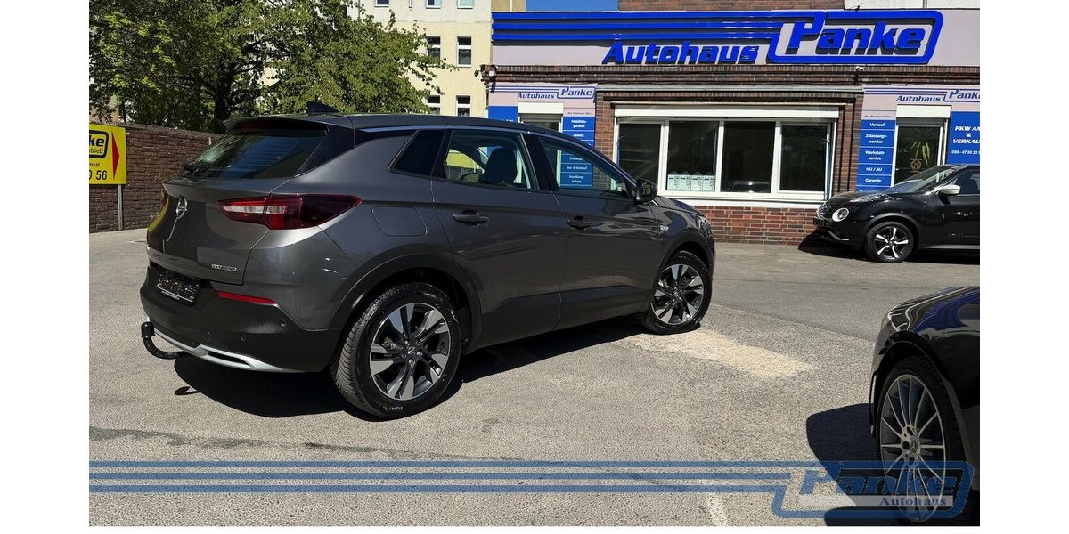 Opel Grandland Innovation*AHK*E-Koffer*Pano*Car-Play* 169.817 km 10.890 &euro; Berlin 13187