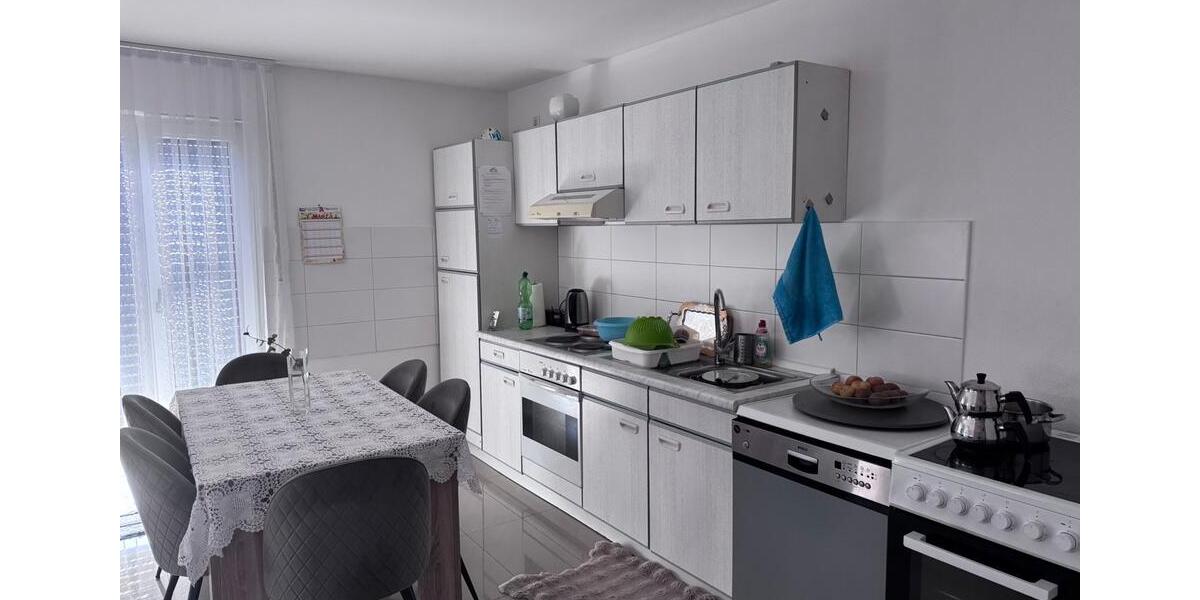 Etagenwohnung Dorfen - 3 Zimmer, 63 m&sup2;, 1.070&euro; | Angebot:25394492