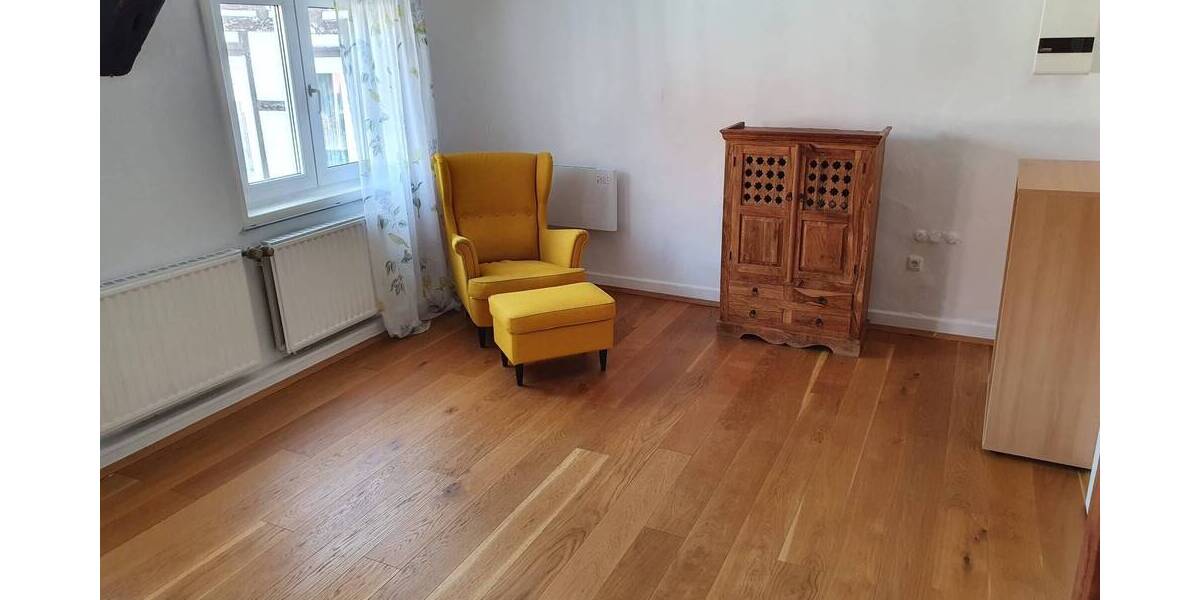 Mehrfamilienhaus, Wohnhaus Homberg - 7 Zimmer, 190 m&sup2;, 225.000&euro; | Angebot:25693035