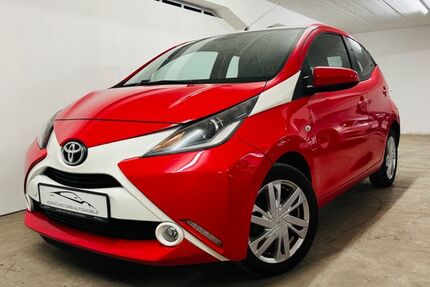 Toyota Aygo (X) 111.240 km 5.990 &euro; Leichlingen 42799