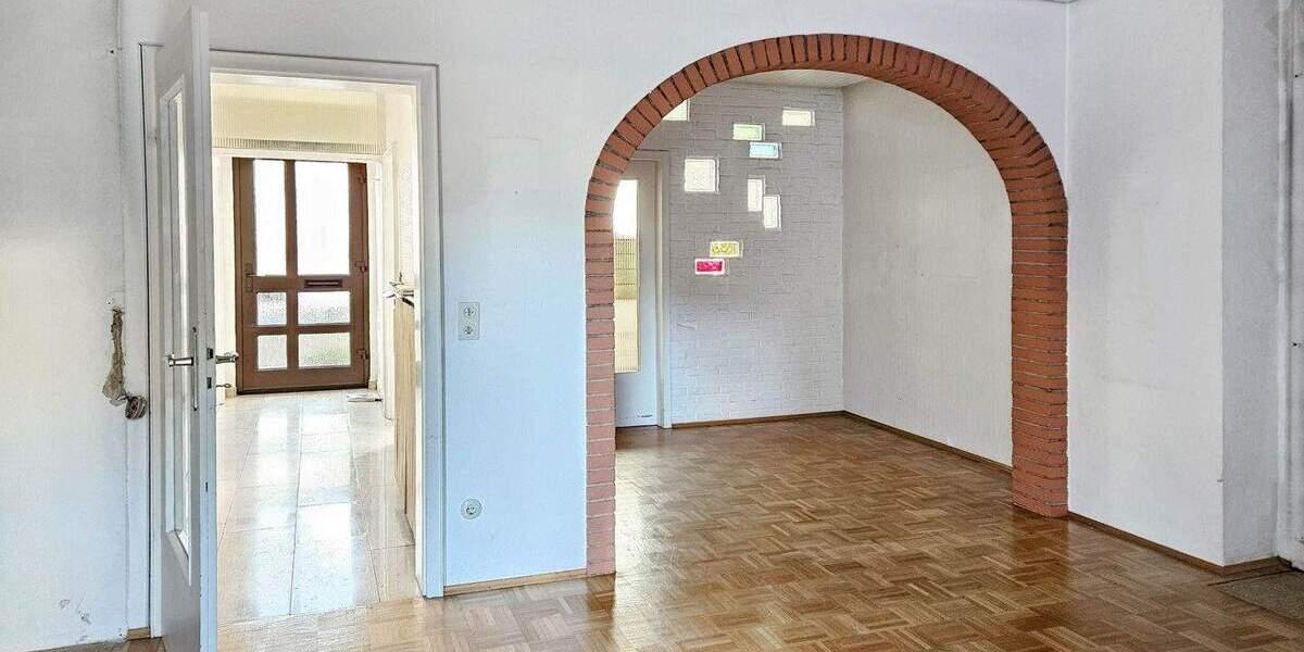 Charmantes Reihenmittelhaus mit Garage und geschütztem Garten in begehrter Lage von Sandhausen 4 zimmer