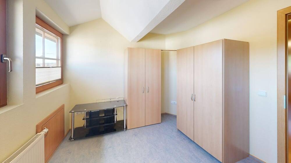 Mehrfamilienhaus, Wohnhaus Dahlem - 8 Zimmer, 218 m&sup2;, 369.000&euro; | Angebot:26512735