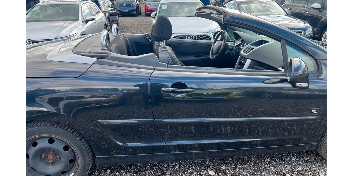 Peugeot 207 111.800 km 2.300 &euro; Buchschwabach bei Nürnberg 90574