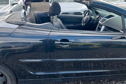 Peugeot 207 111.800 km 2.500 &euro; Buchschwabach bei Nürnberg 90574