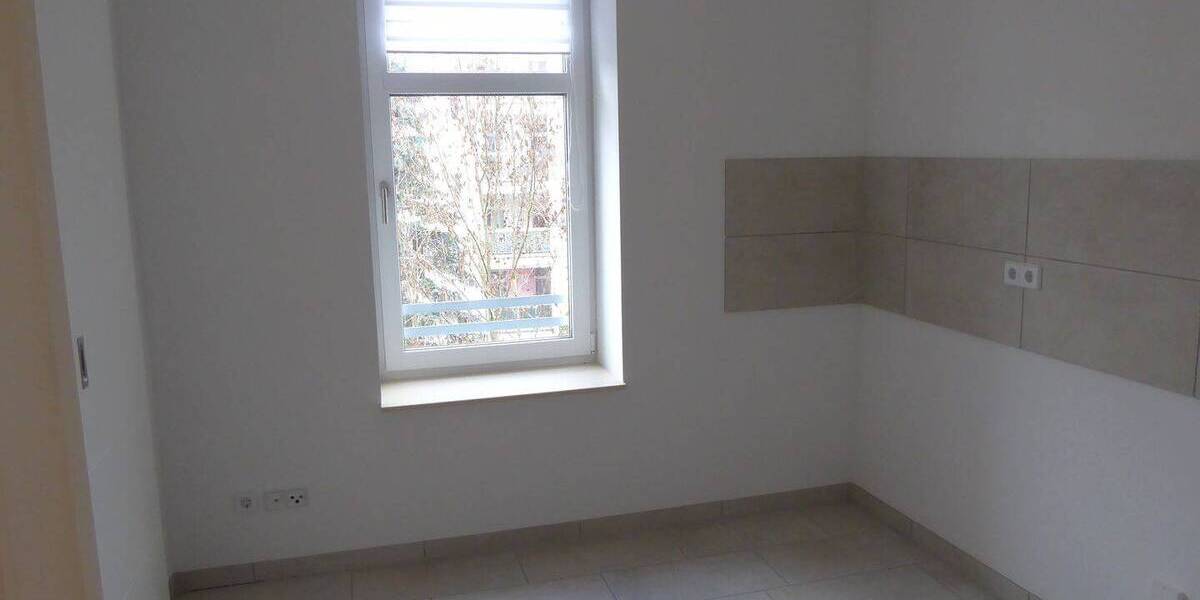 Zimmer Chemnitz Sonnenberg - 4 Zimmer, 93 m&sup2;, 700&euro; | Angebot:25985931