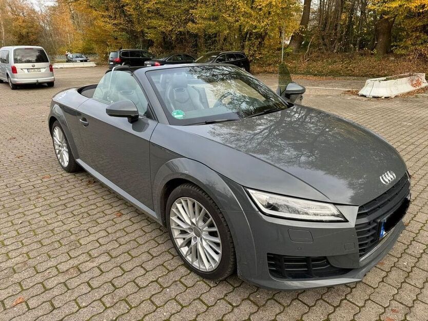 TT