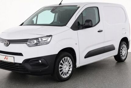 Toyota Proace City 38.001 km 16.640 &euro; Berlin 12103
