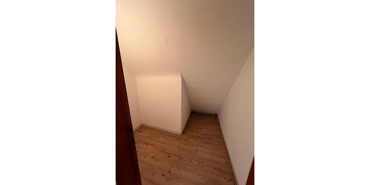 Doppelhaushälfte Kirchlengern - 6 Zimmer, 75 m&sup2;, 1.270&euro; | Angebot:26020628