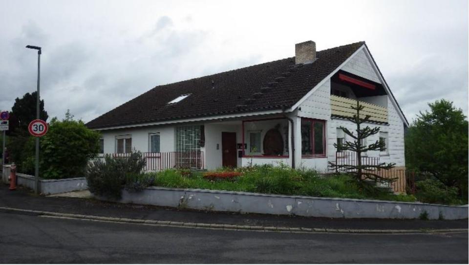 Wohnen mit Stil: Attraktives Zimmer in großzügiger Wohnung frei 1 zimmer
