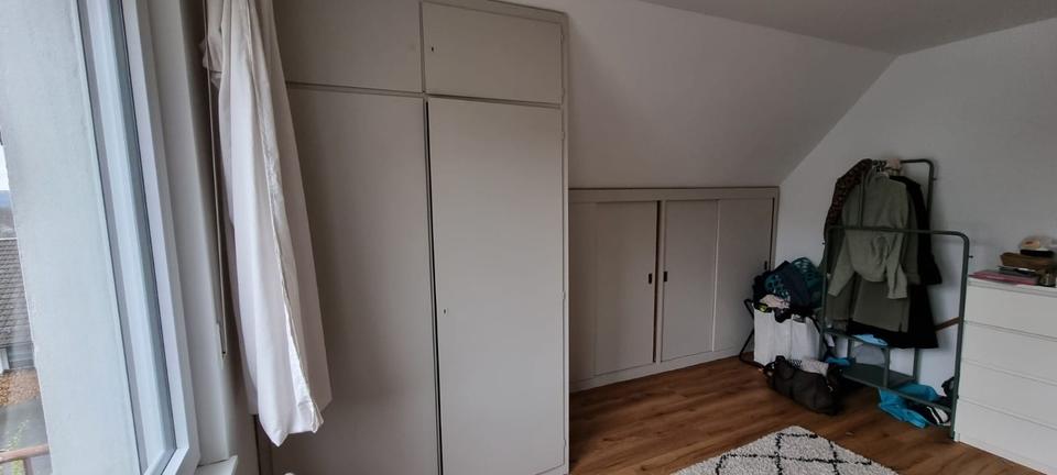 Einfamilienhaus Reichshof - 8 Zimmer, 213 m&sup2;, 459.000&euro; | Angebot:26956239