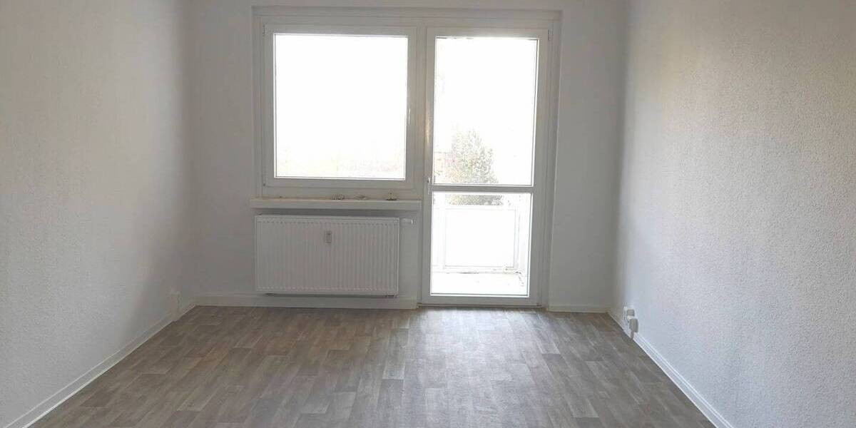 Etagenwohnung Döbeln Sörmitz - 2 Zimmer, 49 m&sup2;, 259&euro; | Angebot:26627732