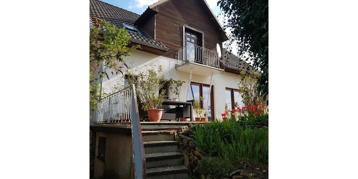 Einfamilienhaus Gudensberg - 6 Zimmer, 185 m&sup2;, 1.800&euro; | Angebot:26294805