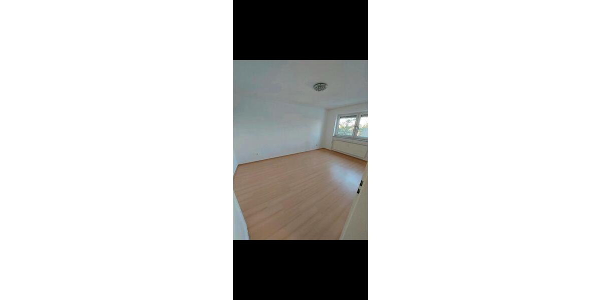 Schöne und helle 2-2-Zi-Wohnung mit Außenstellpl. & Einbauküche 2 zimmer