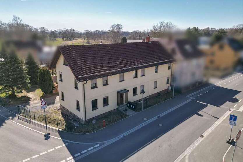 Haus zum Kaufen in Sonneberg 178.000 € 195 m²