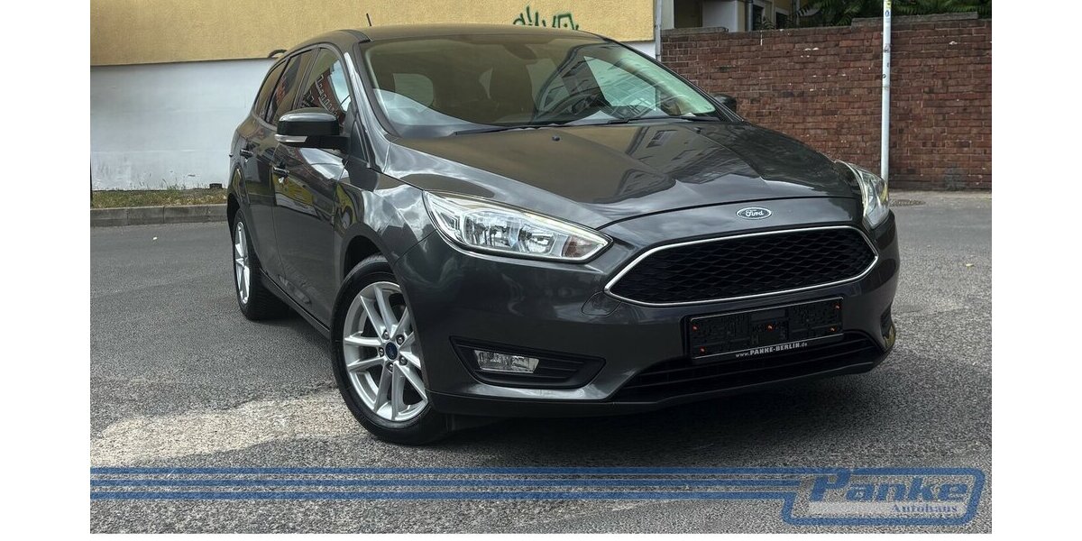 Ford Focus Business*Automatik*Tempo*Navi*SHZ*LED-T* 87.794 km 10.890 &euro; Berlin 13187