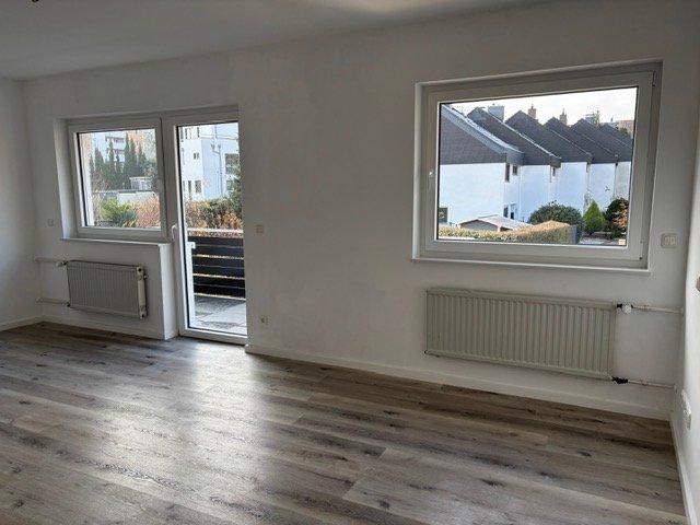 Reihenhaus Frankfurt am Main Bonames - 4.5 Zimmer, 138 m&sup2;, 2.000&euro; | Angebot:26418789