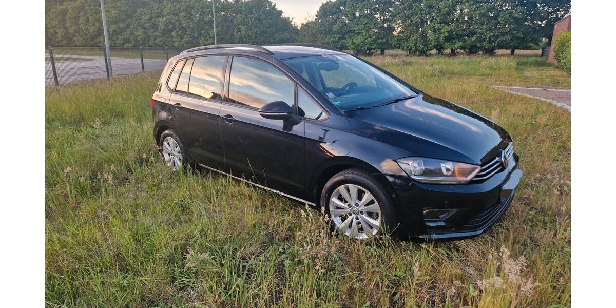 VW Golf Sportsvan 204.000 km 8.000 &euro; Hatten 26209