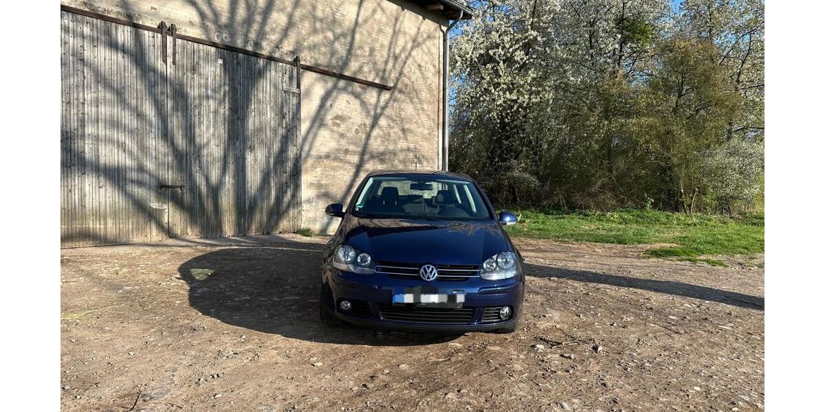 VW Golf 118.500 km 4.900 &euro; Hameln 31789