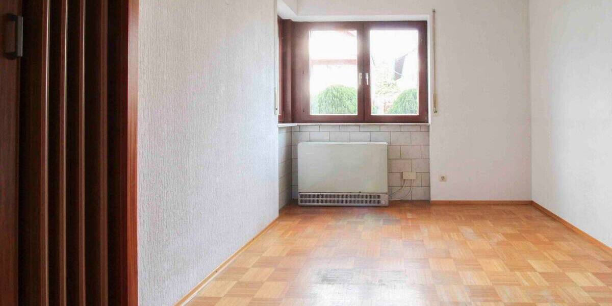 Einfamilienhaus Rastatt - 7 Zimmer, 399.000&euro; | Angebot:26016573