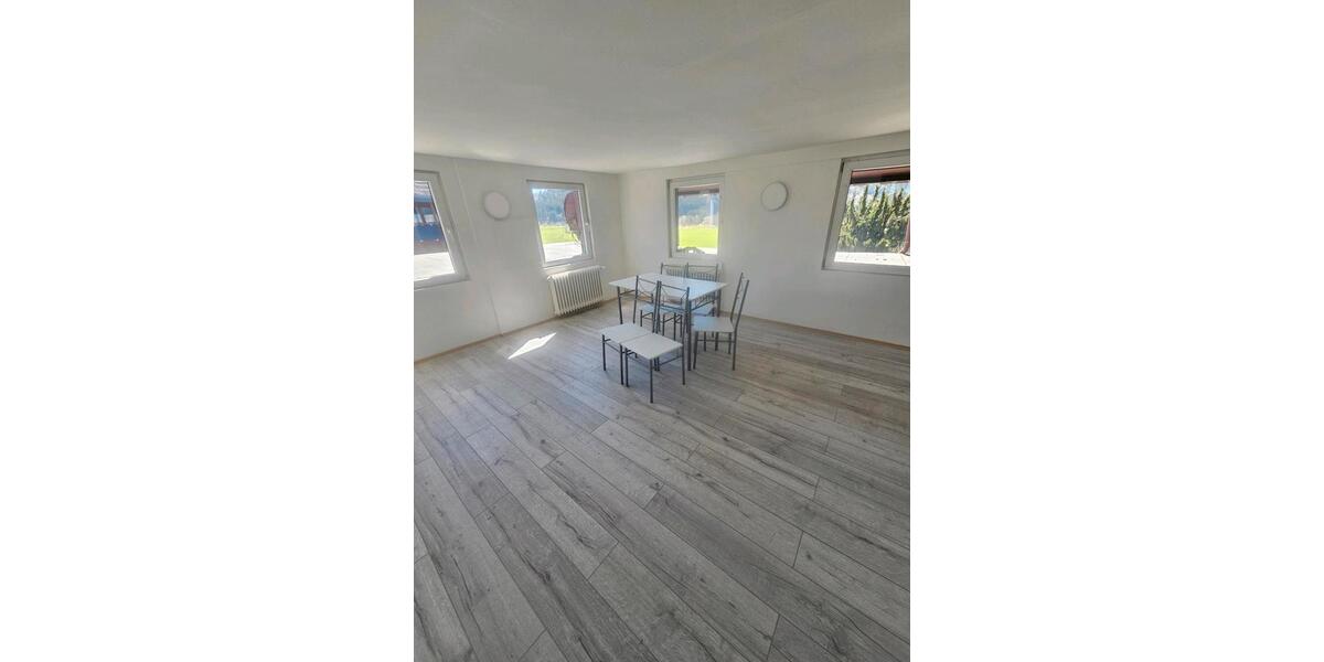 Etagenwohnung Titisee-Neustadt Neustadt - 3 Zimmer, 70 m&sup2;, 750&euro; | Angebot:26279721