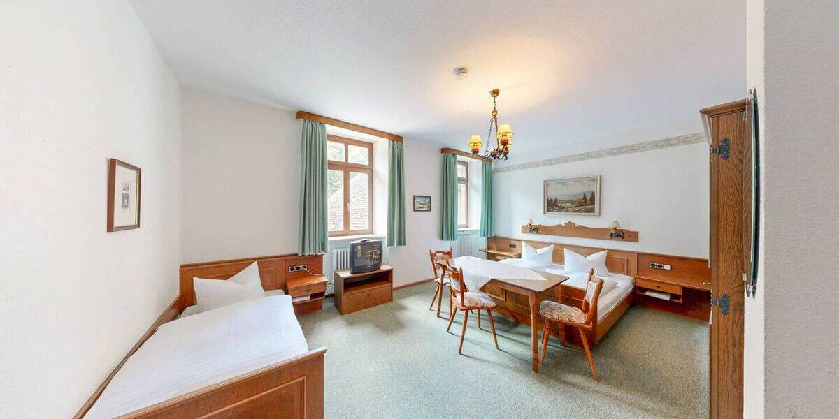 Gewerbeobjekt Lohr am Main Steinbach - 1.200.000&euro; | Angebot:26117897